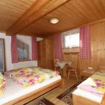 In Near Slopes Apartment