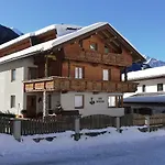 Apartment In Near Slopes *